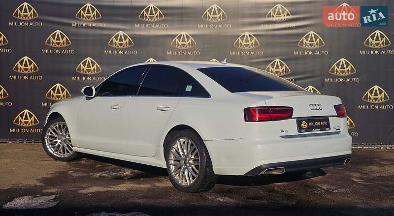 Седан Audi A6 2015 в Киеве