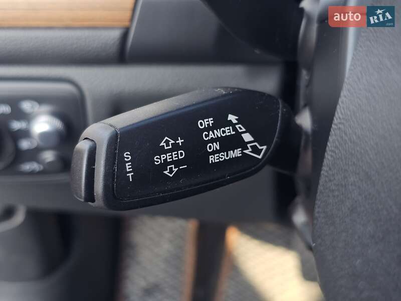 Седан Audi A6 2015 в Киеве
