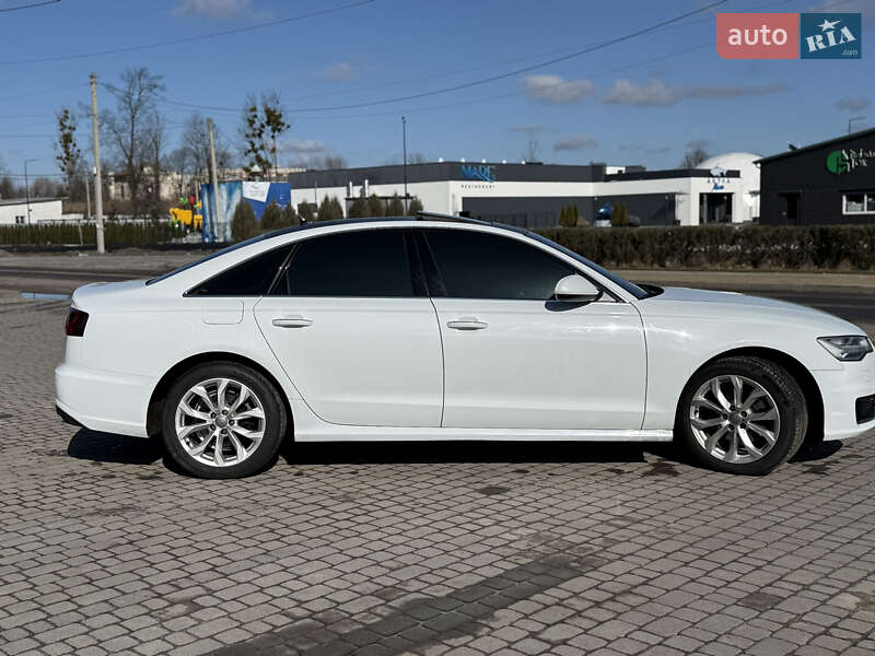 Седан Audi A6 2015 в Шептицькому
