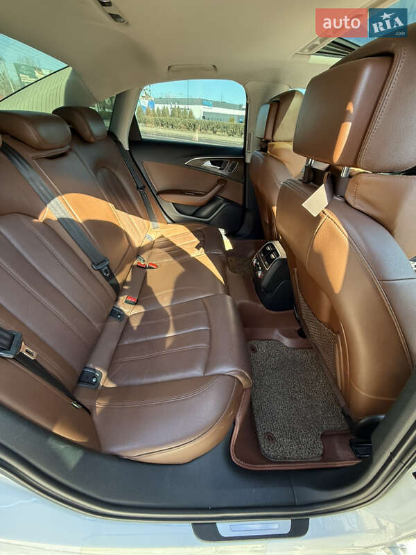 Седан Audi A6 2015 в Шептицькому