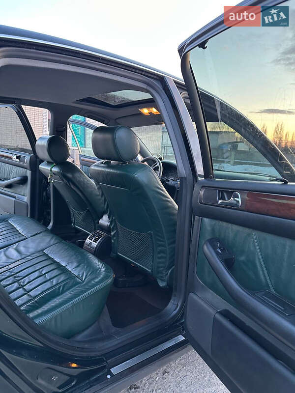 Седан Audi A6 2001 в Вараше