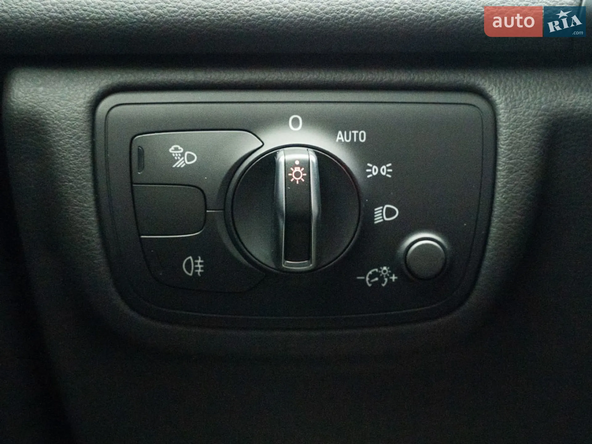 2015 Audi A6 - мініатюра 39