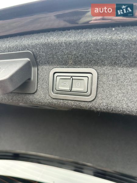 Седан Audi A6 2018 в Днепре