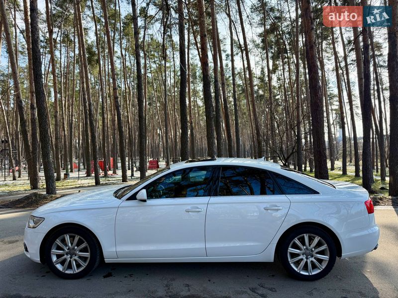 Седан Audi A6 2014 в Киеве