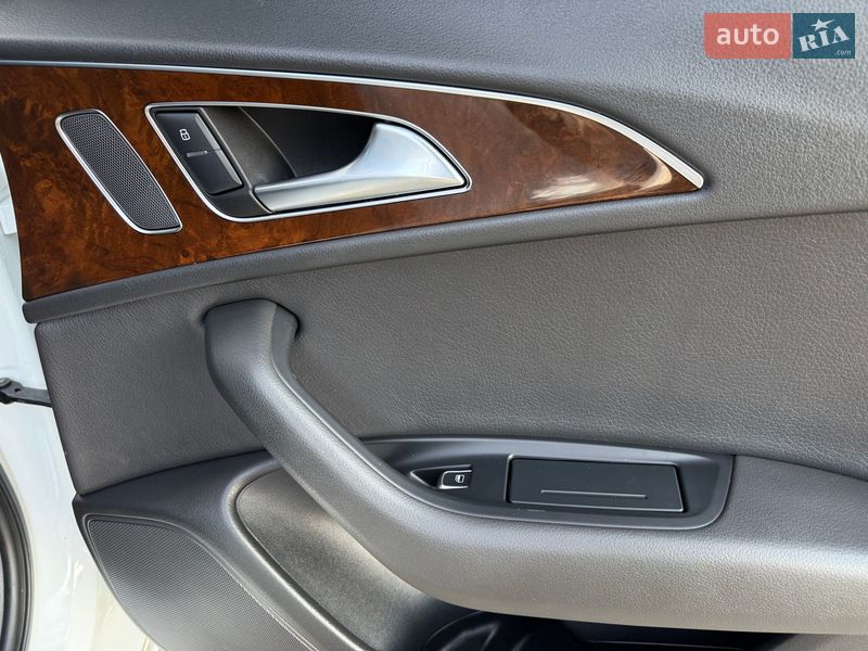 Седан Audi A6 2014 в Киеве