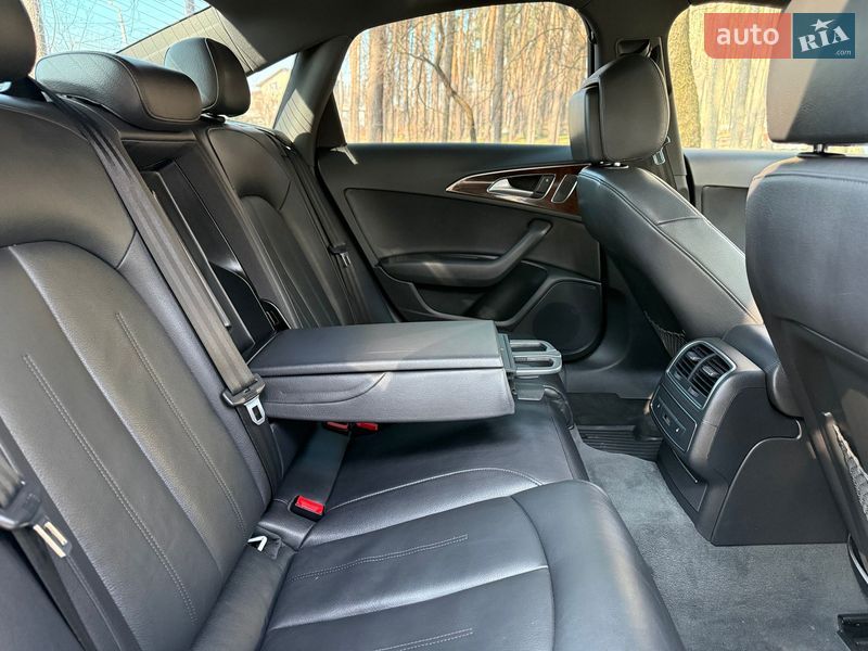 Седан Audi A6 2014 в Киеве