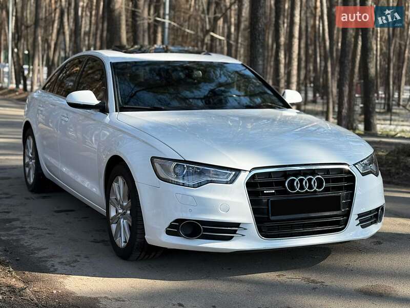 Седан Audi A6 2014 в Киеве