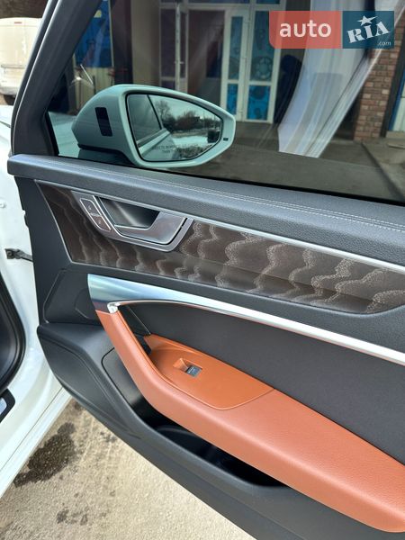 Седан Audi A6 2019 в Киеве