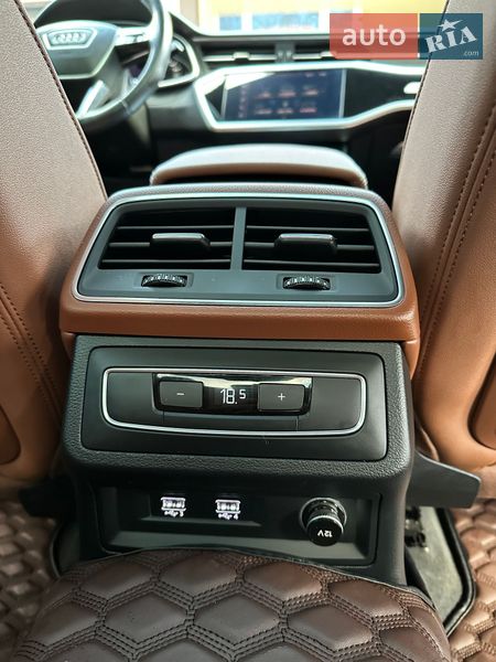 Седан Audi A6 2019 в Киеве
