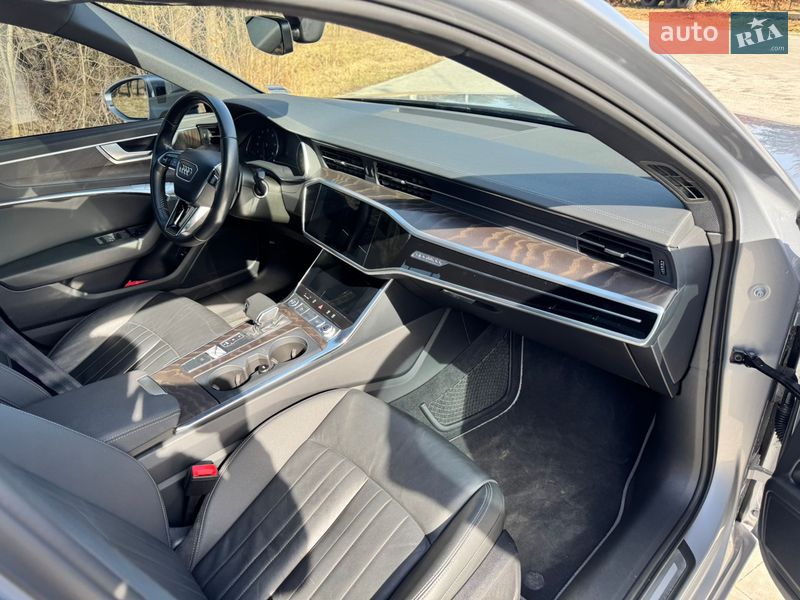 Седан Audi A6 2019 в Львове