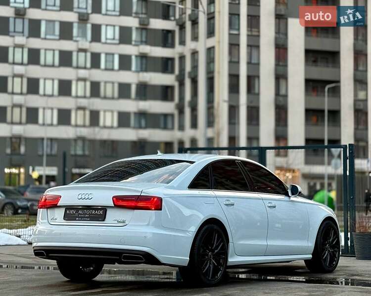 Седан Audi A6 2016 в Киеве
