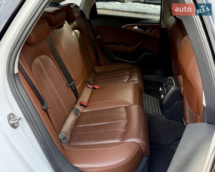Седан Audi A6 2016 в Киеве
