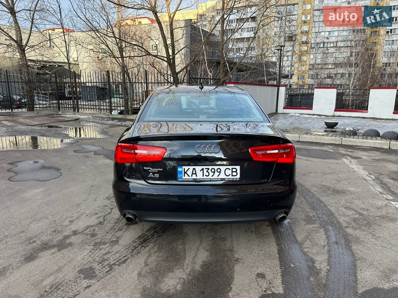 Седан Audi A6 2012 в Киеве