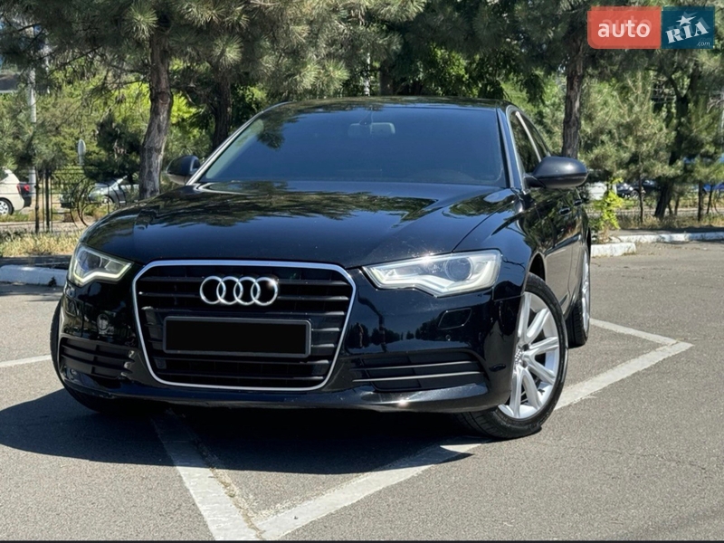 Седан Audi A6 2012 в Киеве