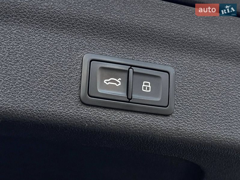 Универсал Audi A6 2018 в Черкассах