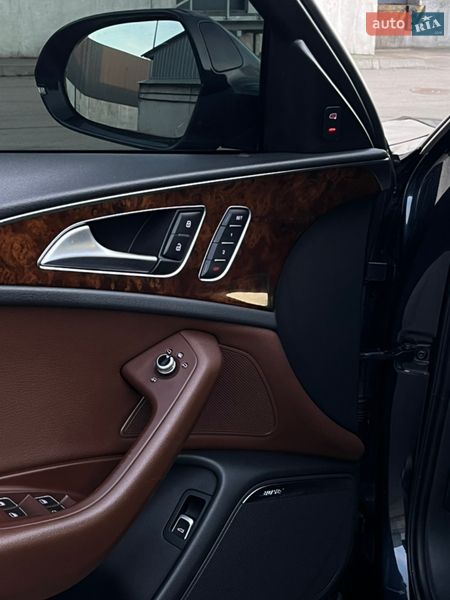 Седан Audi A6 2015 в Киеве