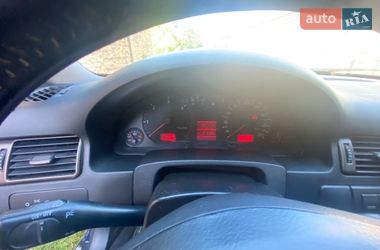 Универсал Audi A6 2001 в Волочиске