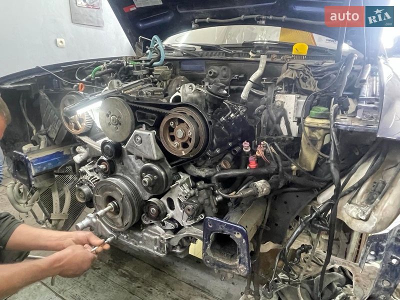 Универсал Audi A6 2001 в Волочиске
