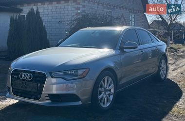 Седан Audi A6 2012 в Вараше