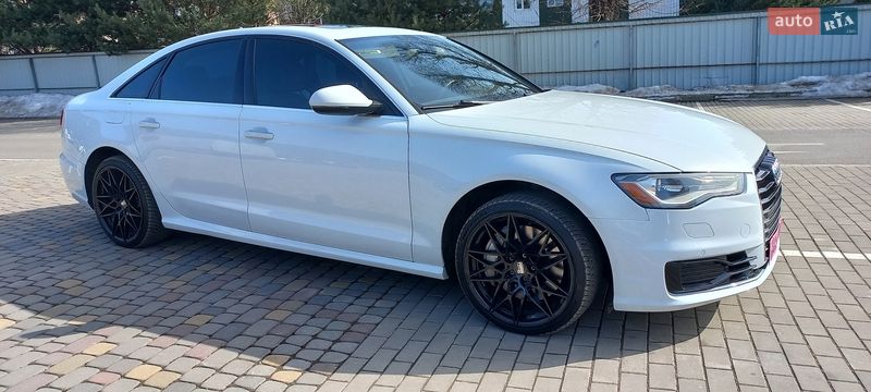 Седан Audi A6 2015 в Луцке
