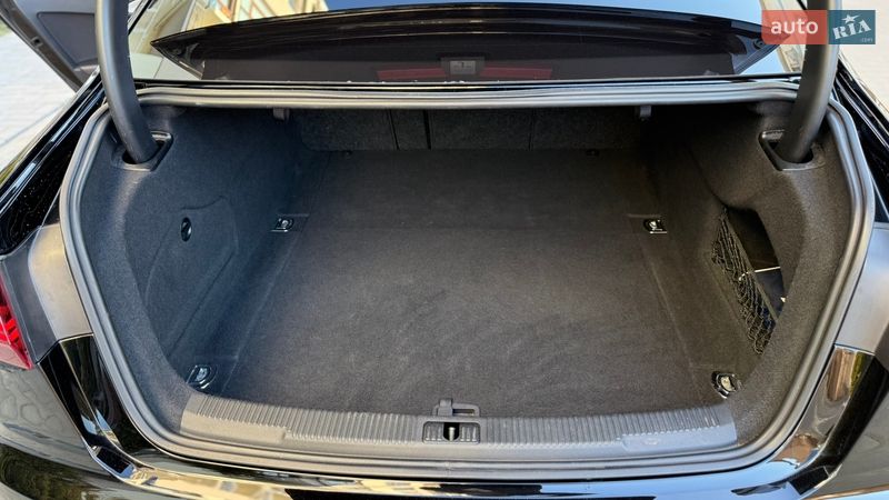 Седан Audi A6 2016 в Одессе
