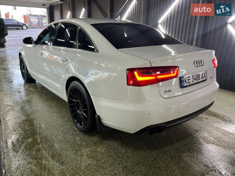 Седан Audi A6 2012 в Кривому Розі