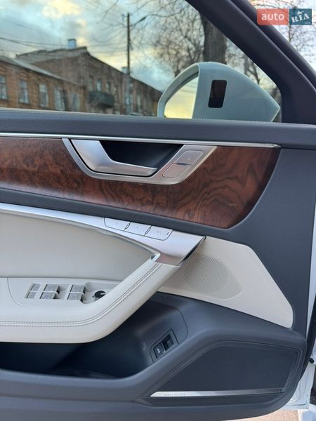 Седан Audi A6 2021 в Новомосковске