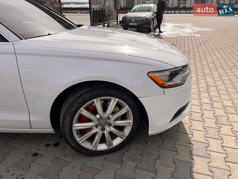 Седан Audi A6 2014 в Виноградові