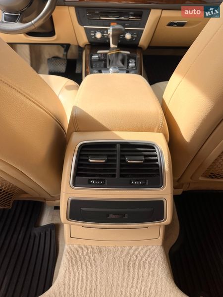 Седан Audi A6 2014 в Виноградові