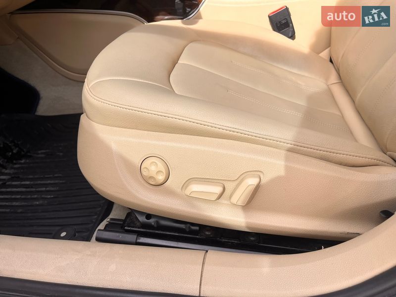 Седан Audi A6 2014 в Виноградові