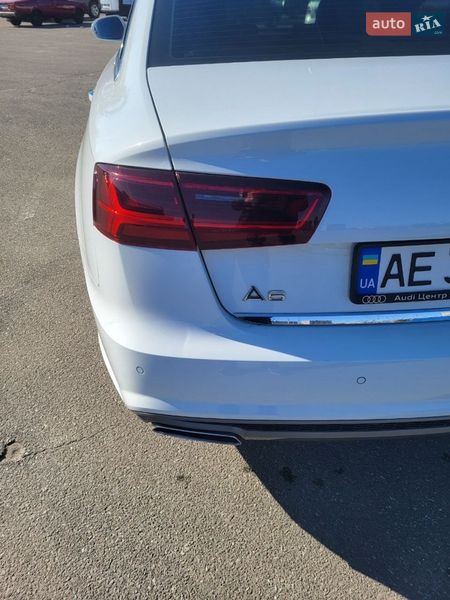 Седан Audi A6 2016 в Киеве
