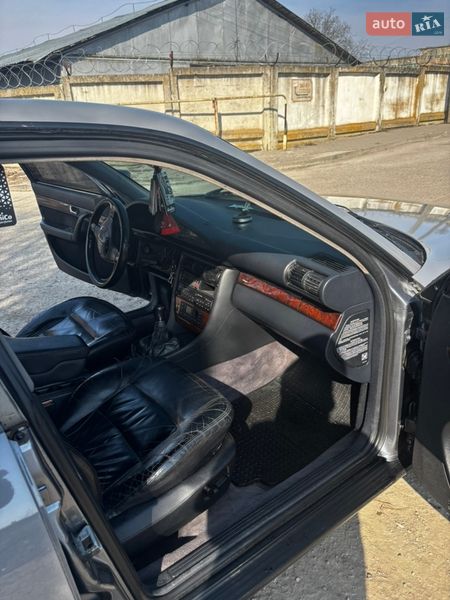 Седан Audi A6 1997 в Ровно