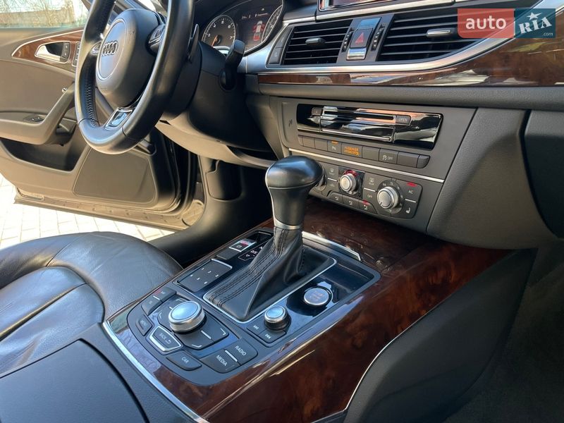 Седан Audi A6 2012 в Киеве