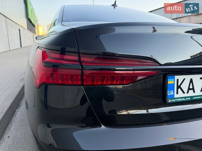 Седан Audi A6 2022 в Киеве