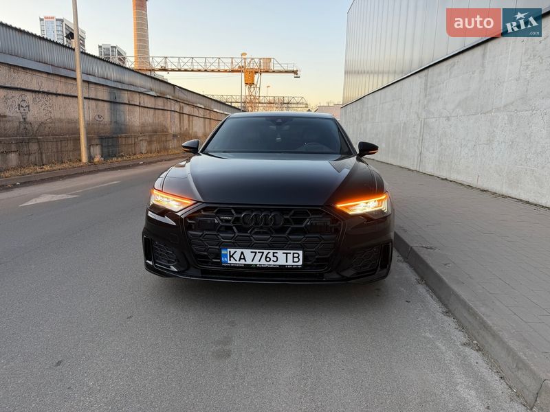 Седан Audi A6 2022 в Киеве