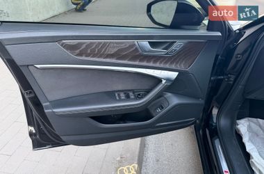 Седан Audi A6 2022 в Киеве