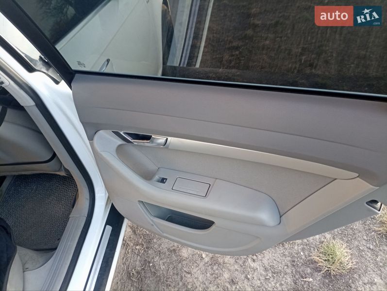 Универсал Audi A6 2008 в Сарнах
