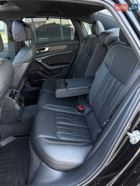 Седан Audi A6 2019 в Ужгороде