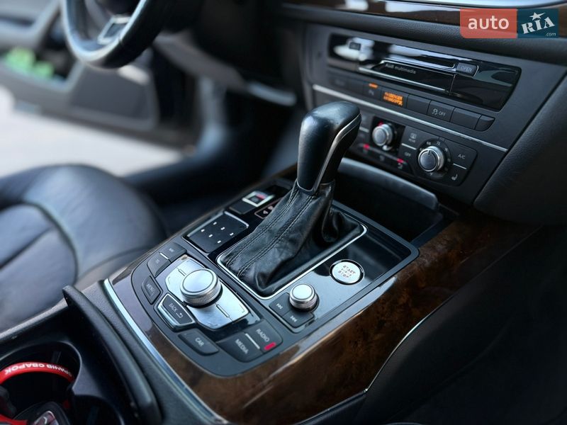 Седан Audi A6 2015 в Тернополі