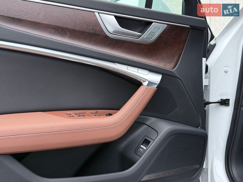 Седан Audi A6 2021 в Киеве