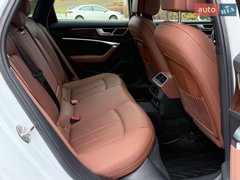Седан Audi A6 2021 в Киеве
