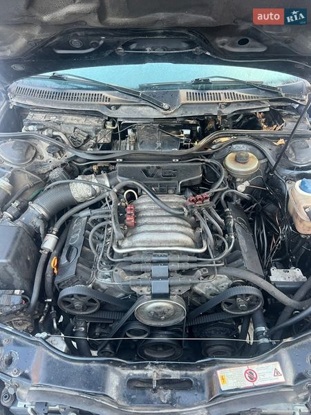 Седан Audi A6 1996 в Сумах