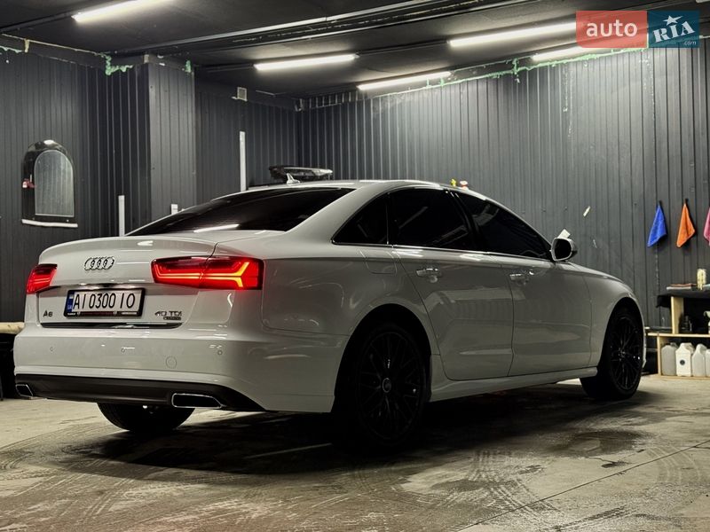 Седан Audi A6 2015 в Киеве
