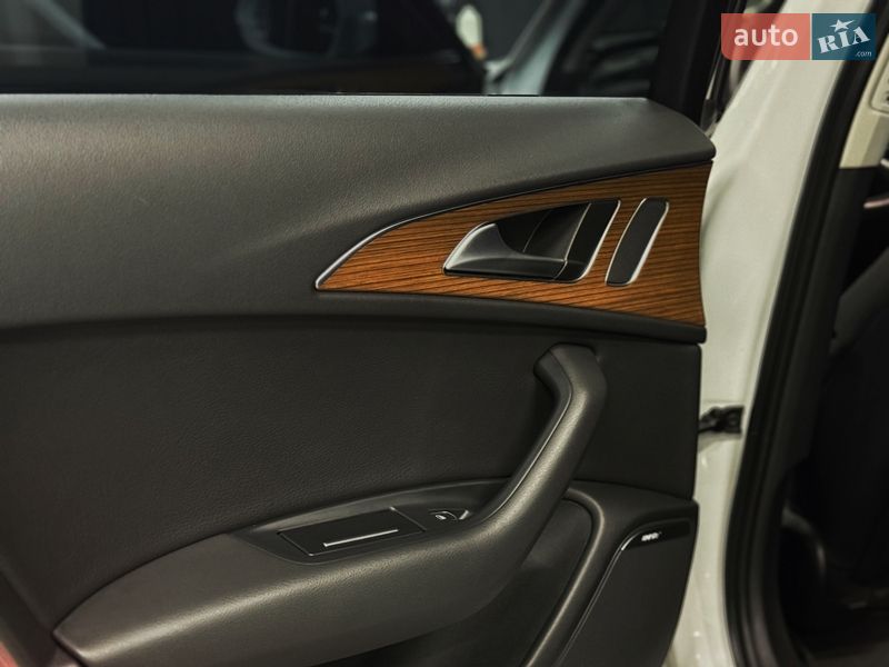 Седан Audi A6 2015 в Киеве