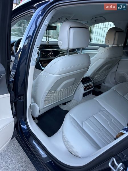 Седан Audi A6 2020 в Киеве