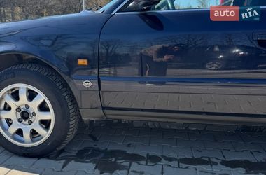 Седан Audi A6 1996 в Старом Самборе