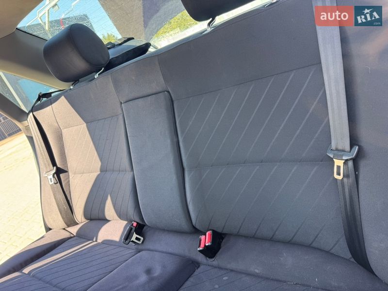 Седан Audi A6 1996 в Старом Самборе