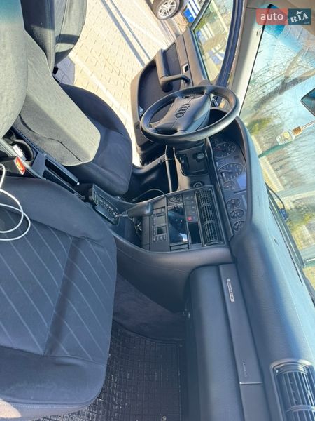 Седан Audi A6 1996 в Старом Самборе