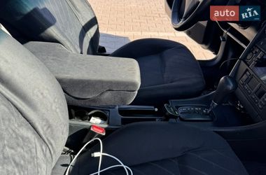 Седан Audi A6 1996 в Старом Самборе