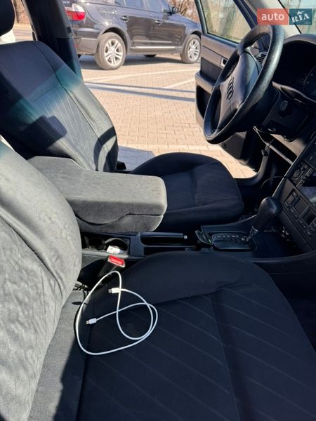 Седан Audi A6 1996 в Старом Самборе